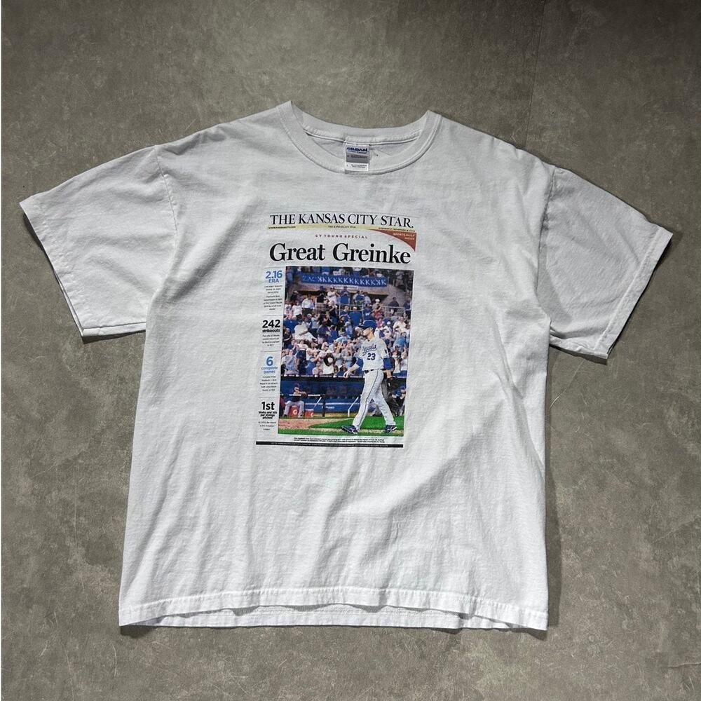 2009 Vintage Kansas City Royals Greinke Newspaper White T Shirt -L